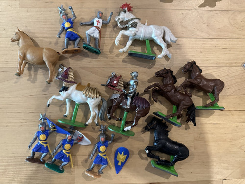 Knights horses set - horses,