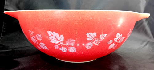 Pyrex bowl gooseberry red - bowl,