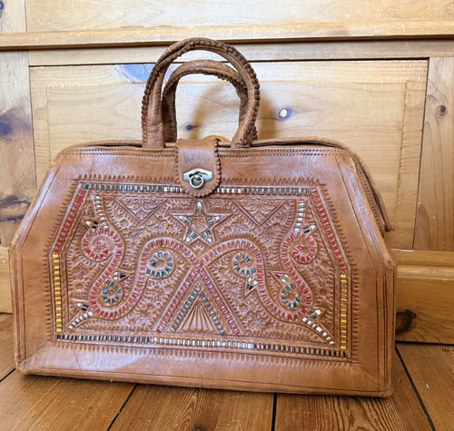 Vtg large tan - tan, brown