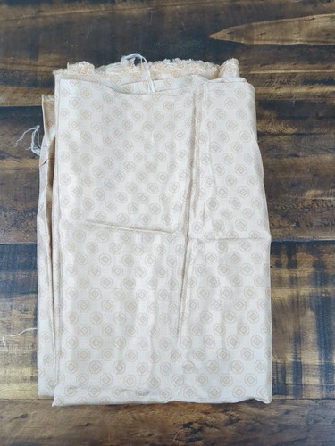 Brown with geometric design - with,