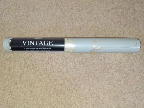 Roll sealed arthouse - x,