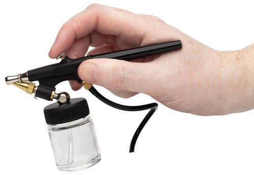 Easy use airbrush kit - use,
