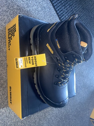 Dewalt newark safety boots for - newark,