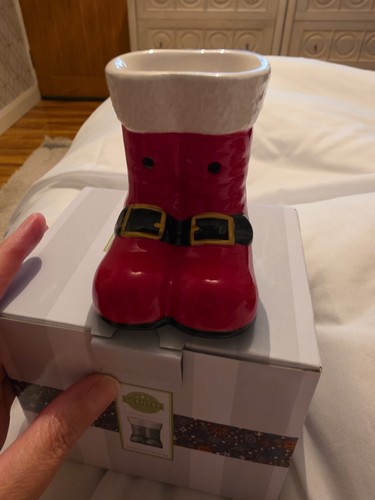 Scentsy santa boots - boots, plug