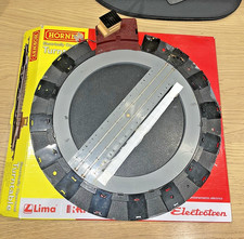HORNBY R070 ELECTRICALLY OPERATED TURNTABLE - BOXED