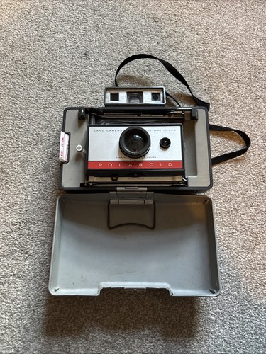 Vintage polaroid automatic 220 - polaroid,