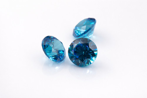 Blue topaz round - blue, brilliant
