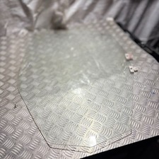 Mercedes Vito 110 NSF Passenger Left Front Door Window Glass 43R-000981 99-03