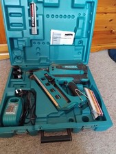 makita  7.2v  battery nail gun