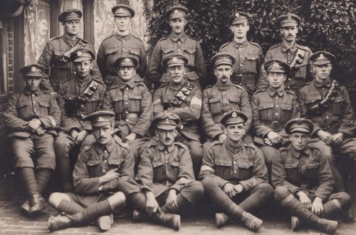 Ww1 soldier group photo - ww1,