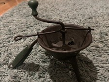 Vintage kitchenware