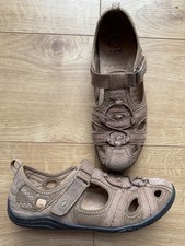 EARTH SPIRIT CLOSED TOE