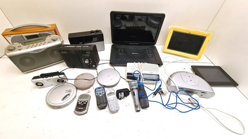 Job lot untested dab radio - job,