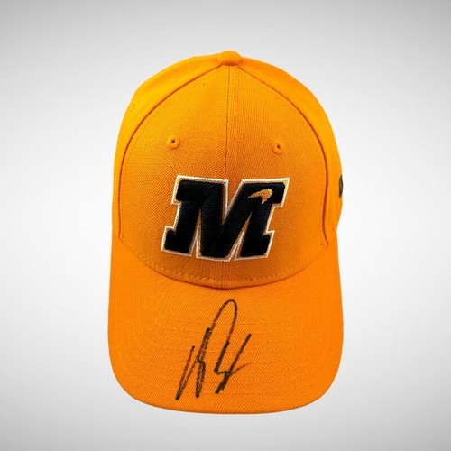 Formula mclaren cap signed - 1,