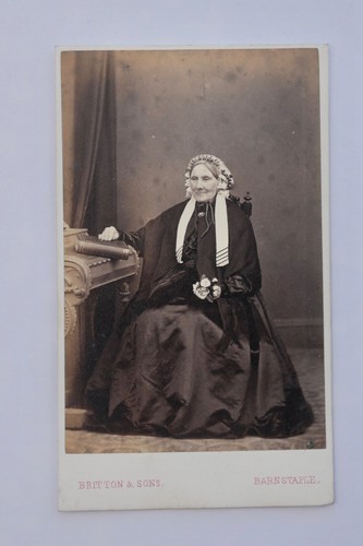 Cdv lady named susannah - cdv,