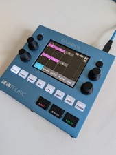 1010 Music Blue Box Compact