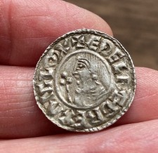 ANGLO SAXON. AETHELRED II ‘THE UNREADY’ (978-1016) SILVER PENNY.