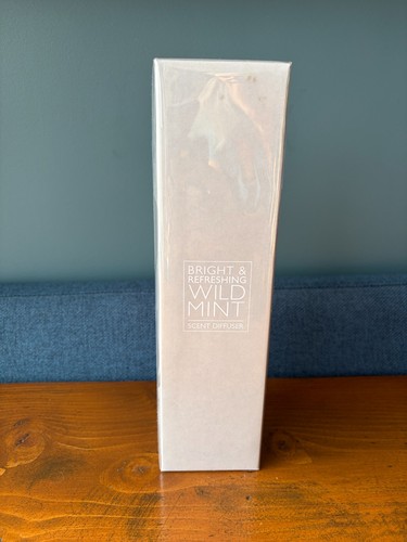 New the white company - new, scent