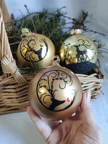 Three 2007 glass christmas - three,