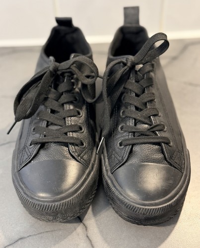 From primark low - low, converse