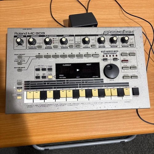 Roland 303 groovebox drum - mc-303,