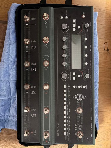 Kemper profiler stage
