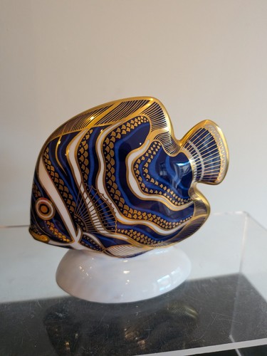 Royal crown derby - royal, paperweight
