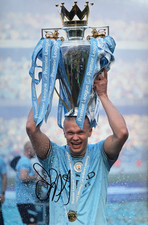 12x8 Photo Hand Signed Man