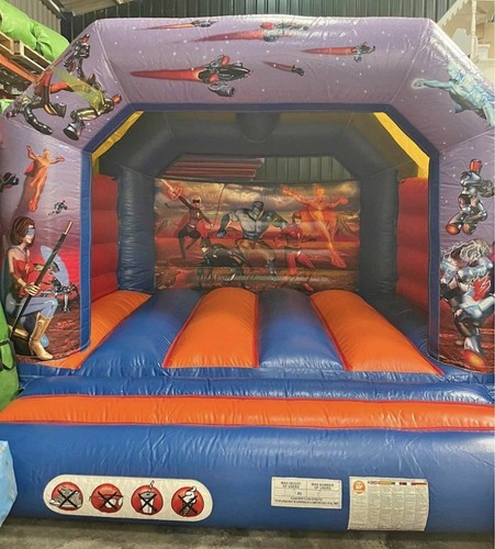 Superhero bouncy castle x - bouncy,