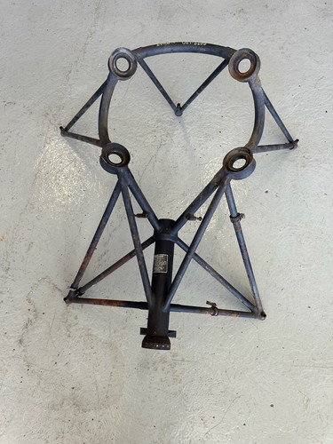 Piper engine mount p n - engine,