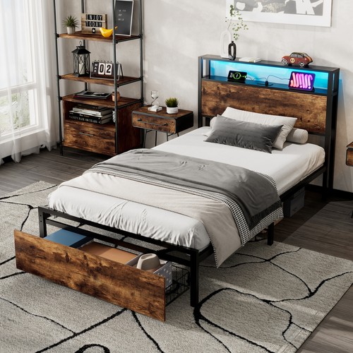 3ft single 4ft6 double - double, bed