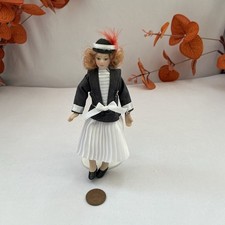 1:12 Scale Early 1900s Lady