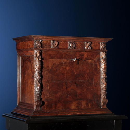 Cabinet walnut italy xvi xvii - cabinet,