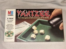 BOXED ORIINAL YAHTZEE 5 DICE GAME OF SKILL MB GAMES DATED 1985