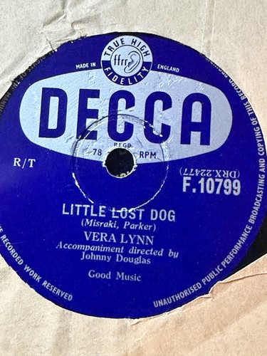 Vera lynn little - lost, dog