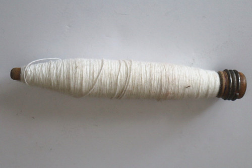 Vintage wooden yarn thread - wooden,