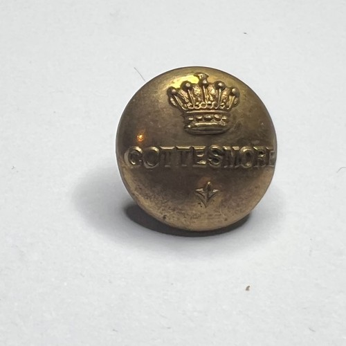 Antique hunt button lord - antique,