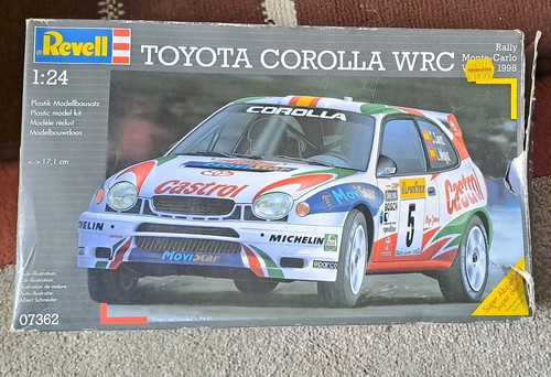 Revell scale toyota - revell, 1:24