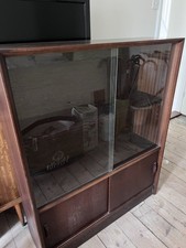 A Vintage/ Retro Sliding Glass
