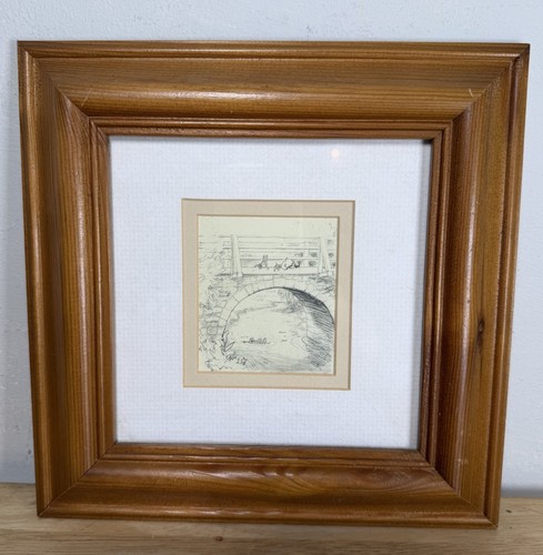 Winnie the pooh miniature - winnie,