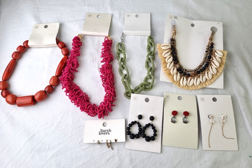 Job lot costume - costume, jewellery