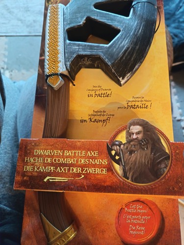 The hobbit dwarven battle - battle, axe