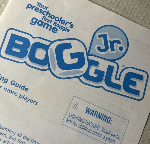 Boggle instruction booklet - boggle,