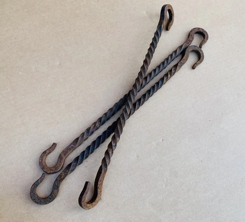 Wrought iron twist - 3x, hooks