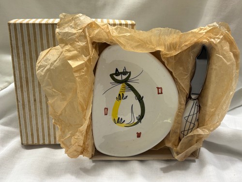 Vintage ceramic cheese - cheese, cutter