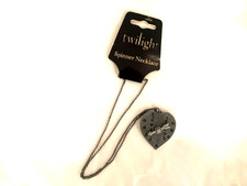 Twilight Movie 2008 Edward Jacob Spinner Necklace NECA Hot Topic merchandise NEW