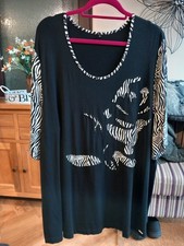 Chalou Sempre Pui Designer Top Size 30 In Black and White New Without Tags