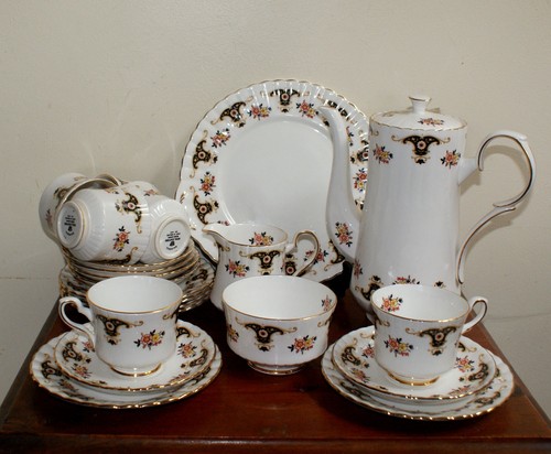 Vintage royal stafford - royal,