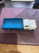 Corgi / 483 Dodge Kew Fargo