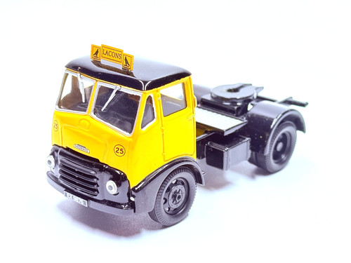 Corgi morris truck - truck, cab